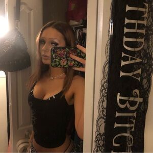 Meet your Posher, Kay